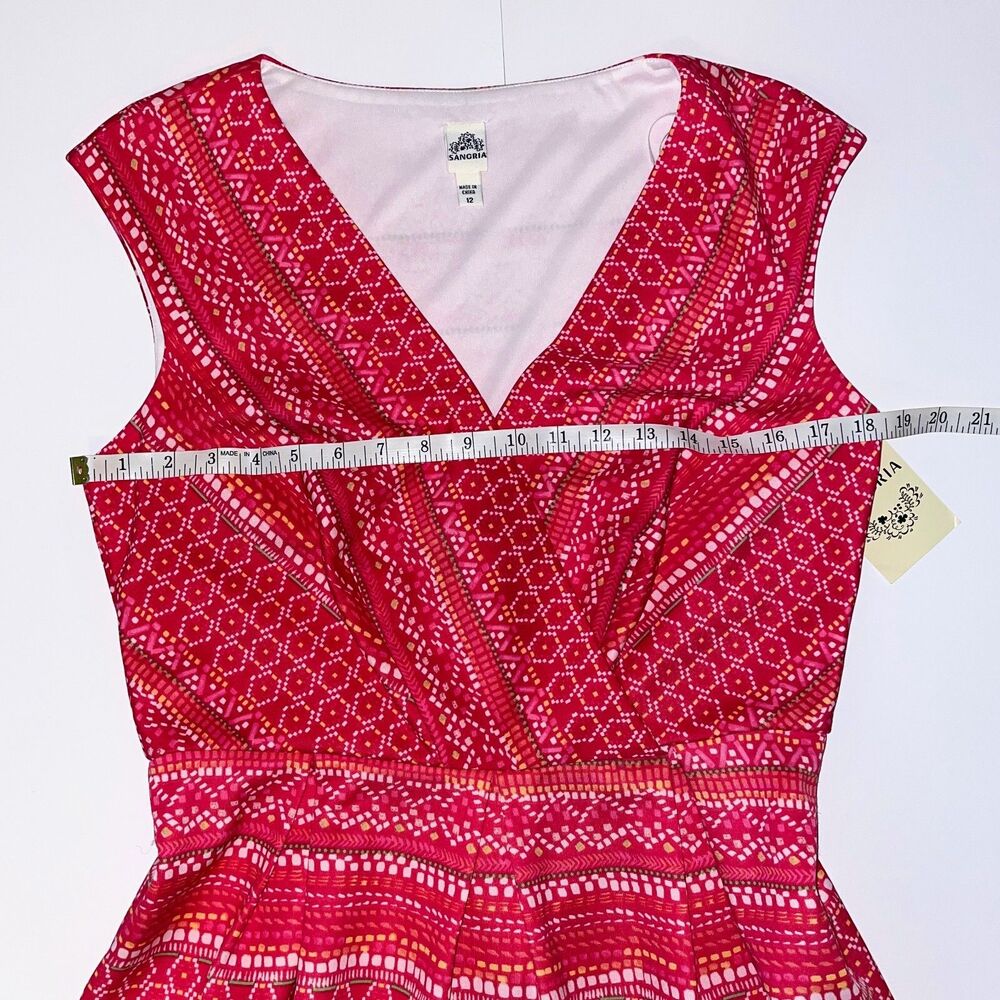 NWT Sangria Signature Pink Multicolor Pattern Fit &Flare V Neck Dress Womens 12 - Picture 9 of 12